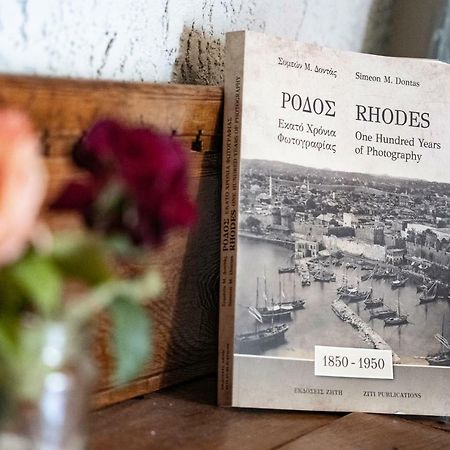 Rose Traditional House アルハンゲロス エクステリア 写真