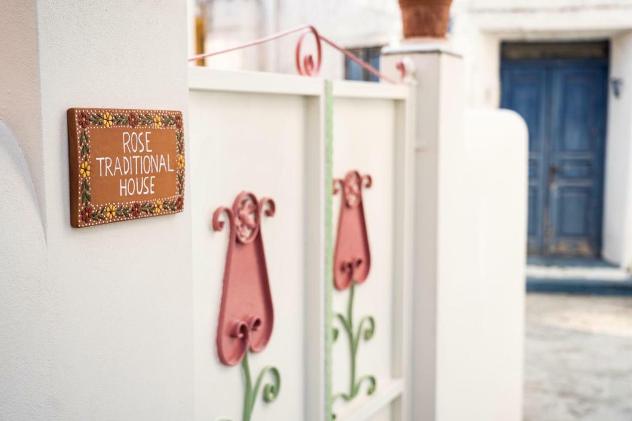 Rose Traditional House アルハンゲロス エクステリア 写真