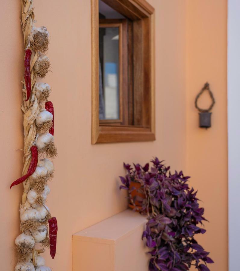 Rose Traditional House アルハンゲロス エクステリア 写真