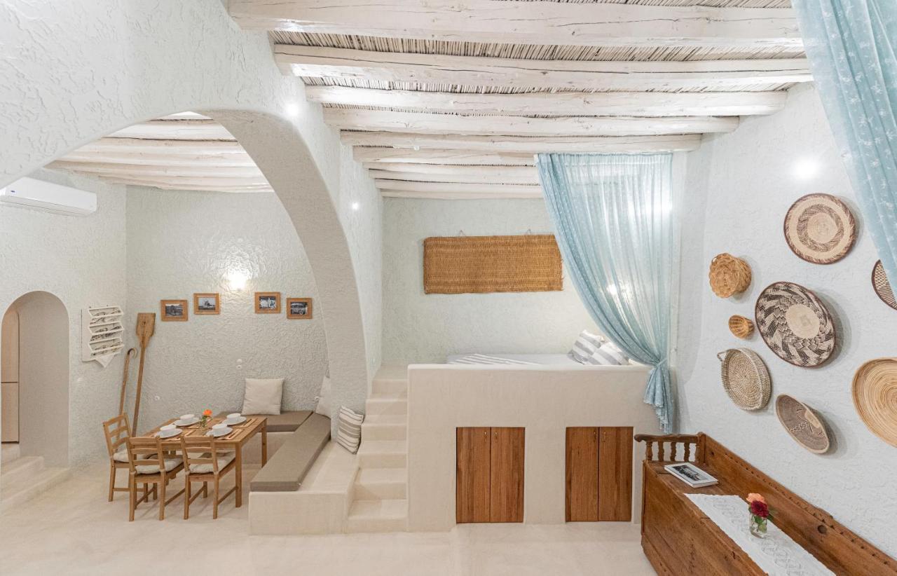 Rose Traditional House アルハンゲロス エクステリア 写真